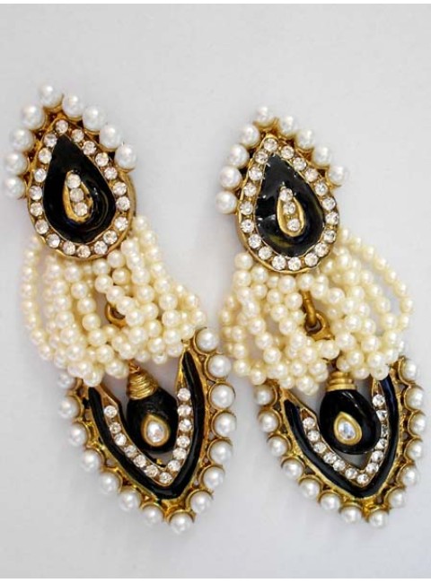 Stone Studded Earring